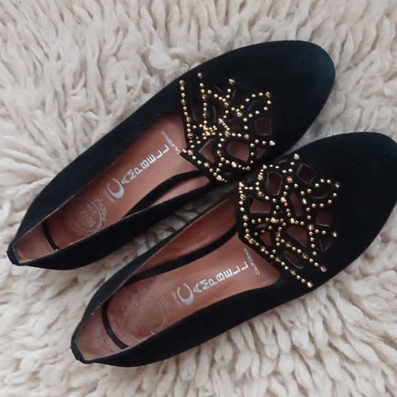 Jeffrey Campbell Shoes - Jeffrey Campbell suede flats